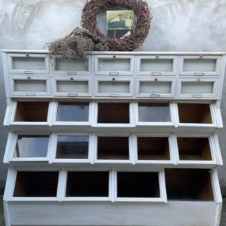 geweldige oude grutterskast